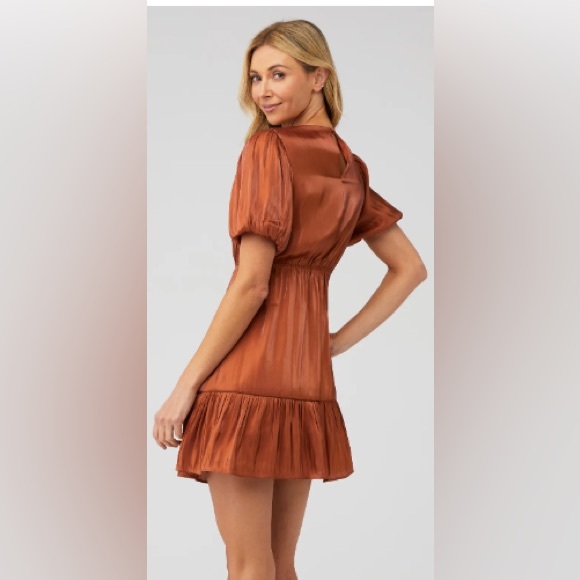 LINE & DOT
DANIELLE MINI DRESS - Picture 3 of 3